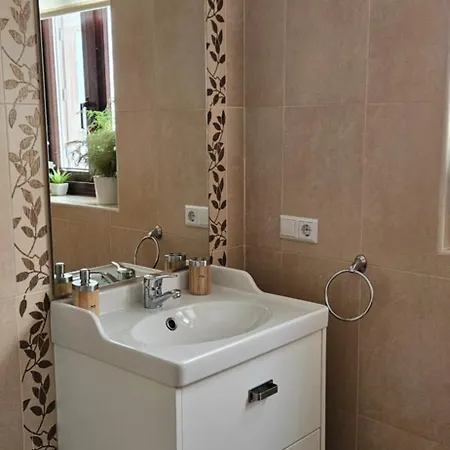 Apartment Descalzos Angel With Private Terrace Free Parking