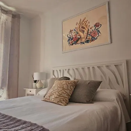 Apartment Descalzos Angel With Private Terrace Free Parking