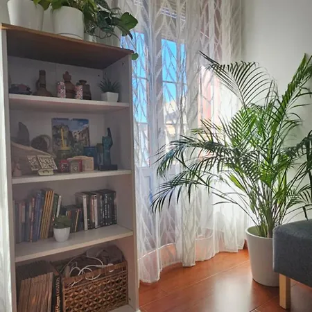 Descalzos Angel With Private Terrace Free Parking 아파트